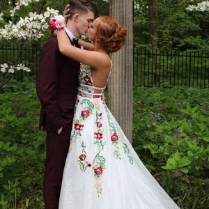 Beautiful Jovani Prom Dress